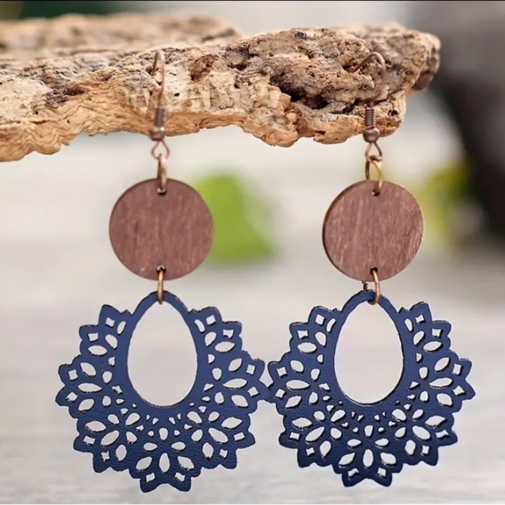 Beautiful wood and faux leather lace earrings